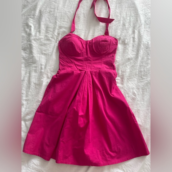 Guess Halter Dress!! SIZE small - Picture 1 of 3